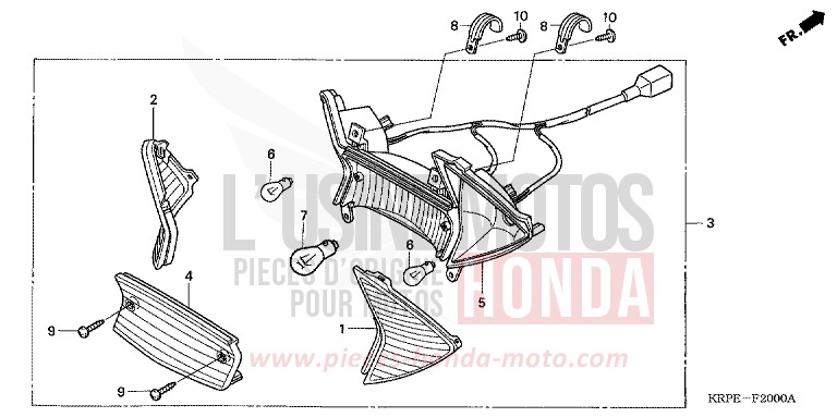 REAR COMBINATION LIGHT for SCV LEAD FORCE SILVER METALLIC (NH411) from 2003